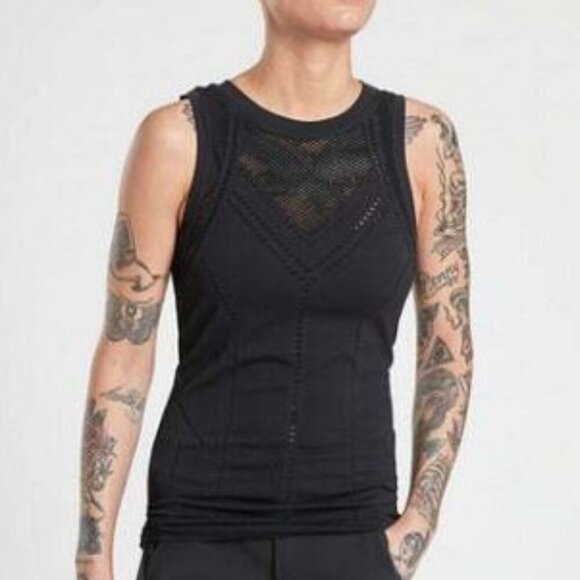 Athleta Tops - Athleta Oxygen tank size XS, black